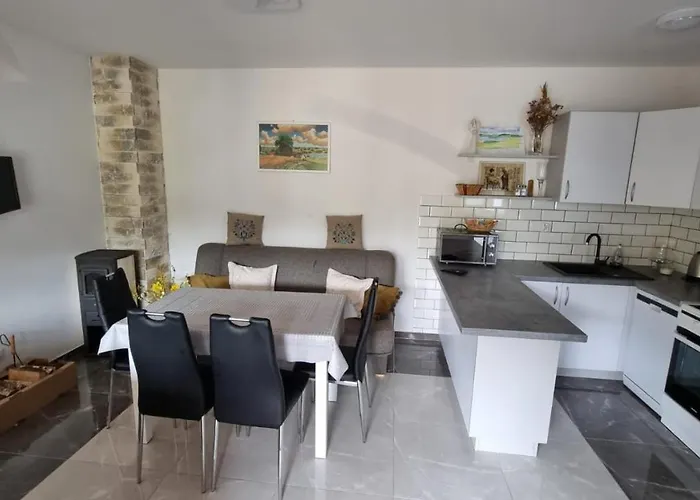 Διαμέρισμα Dom Nad Jeziorem Wiejskim